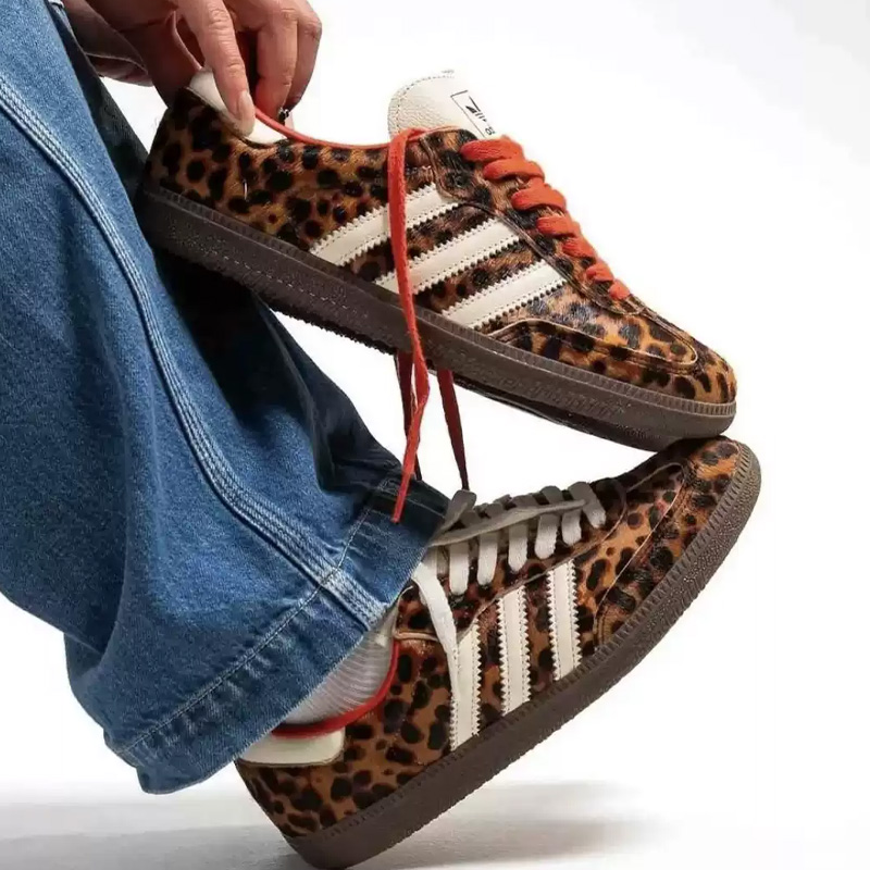 Adidas JI2734 Fashion Leopard  - Street Fashion Adidas 评论和价格